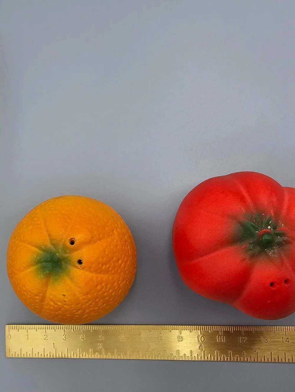 Vintage Ceramic Orange and Tomato Salt and Pepper Shakers